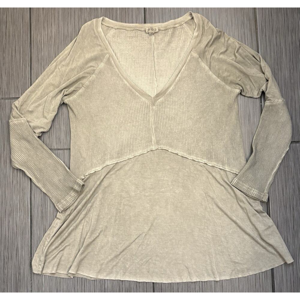 POL Mineral Wash Rib Textured Long Sleeve V-neck Top Size Medium Green Boho
